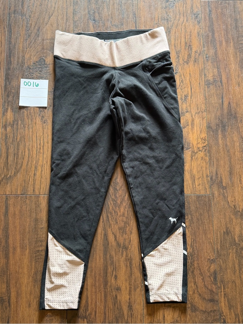 Victoria’s Secret PINK Yoga leggings, size Small/Petite (S/P). Black and beige c